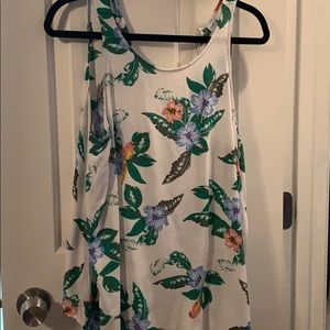 White flowered tank top with open back